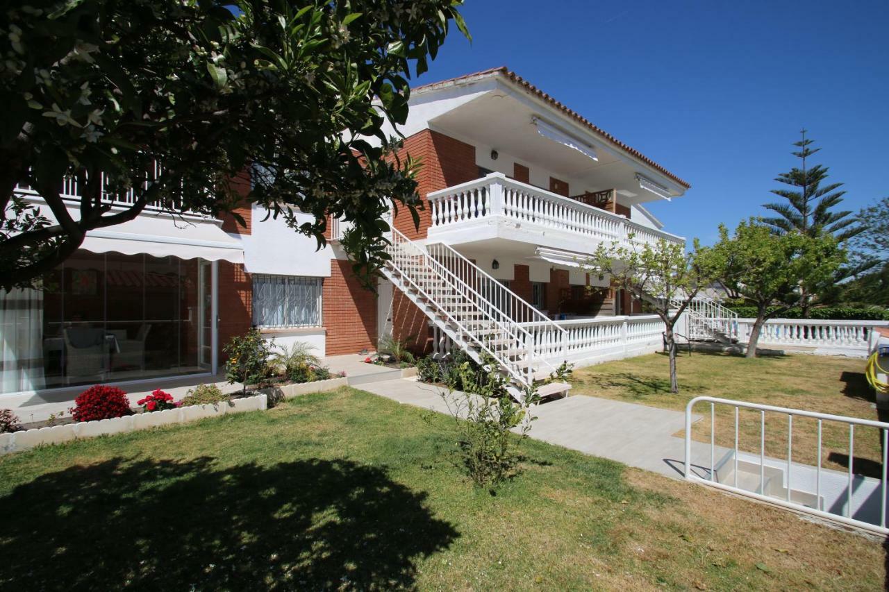 Casa Rosales 4 Apartment Кембрилс Екстериор снимка